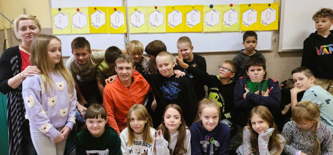 Zdjęcie przedstawiające klasę 4a